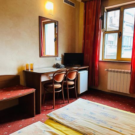 Hotel Rai София Экстерьер фото