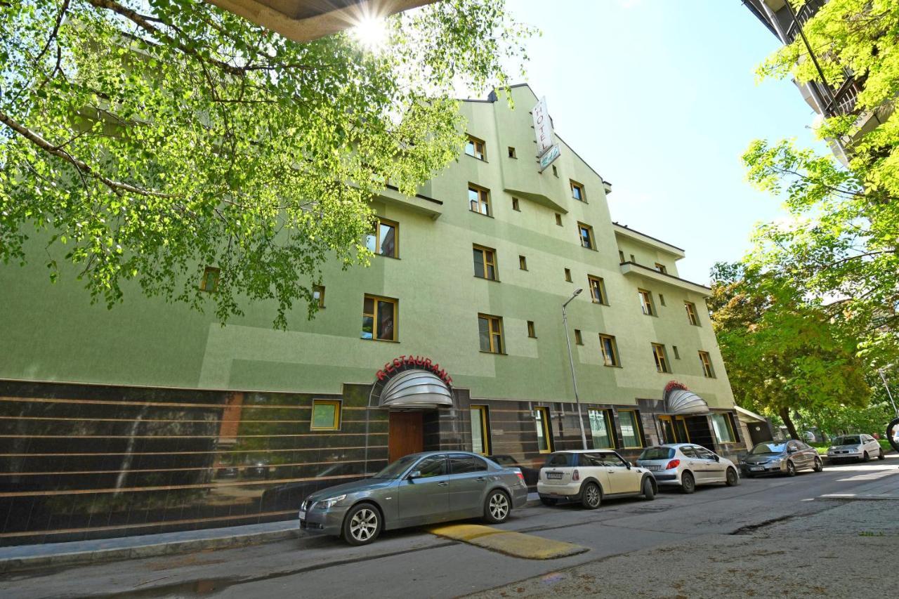 Hotel Rai София Экстерьер фото