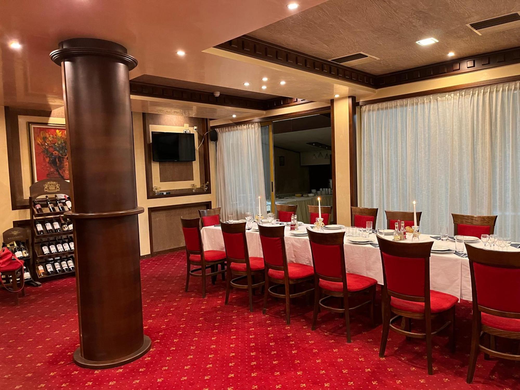 Hotel Rai София Экстерьер фото