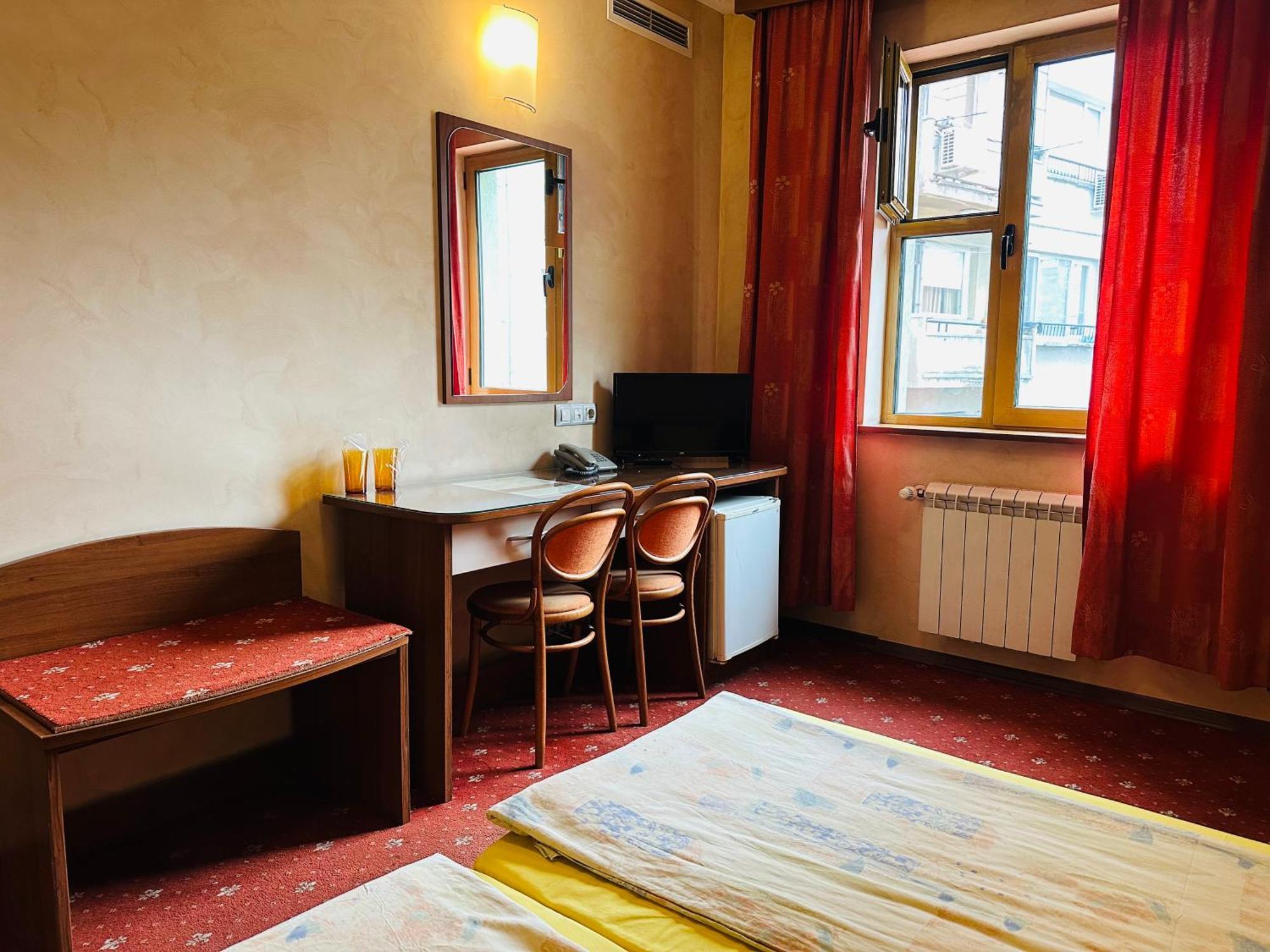 Hotel Rai София Экстерьер фото